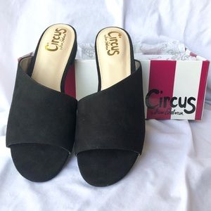 NIB Sam Edelman Donna slides/sandals